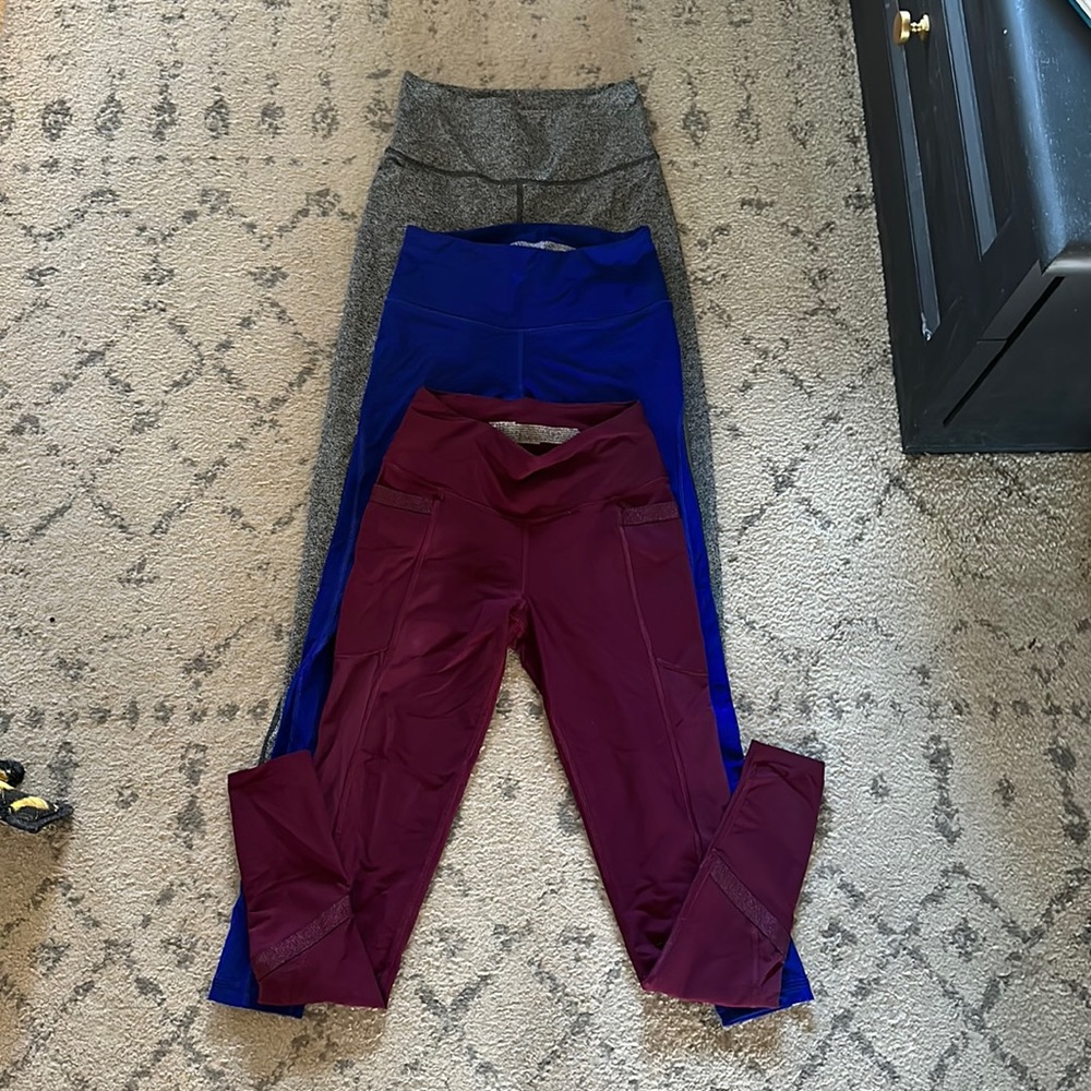 Victoria’s Secret sport tight set